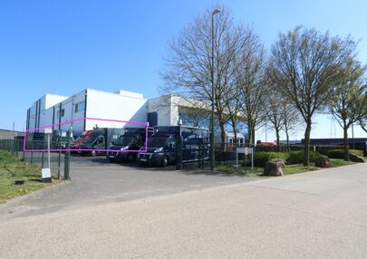 Gebouw voor gemengd gebruik te huur in Maasmechelen