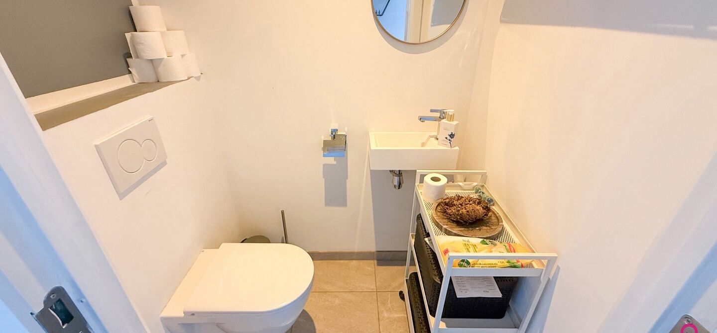 Bij ImmoFusion 7/7 “open huis”: klik op onze 3D-TOUR.
Ervaar vastgoed alsof je er zelf doorloopt!

Welkom op de Blijkstraat 39/14 in het bruisende centrum van Beringen, waar comfort, luxe en ruimte samenkomen op het 6de verdiep van een recente residen