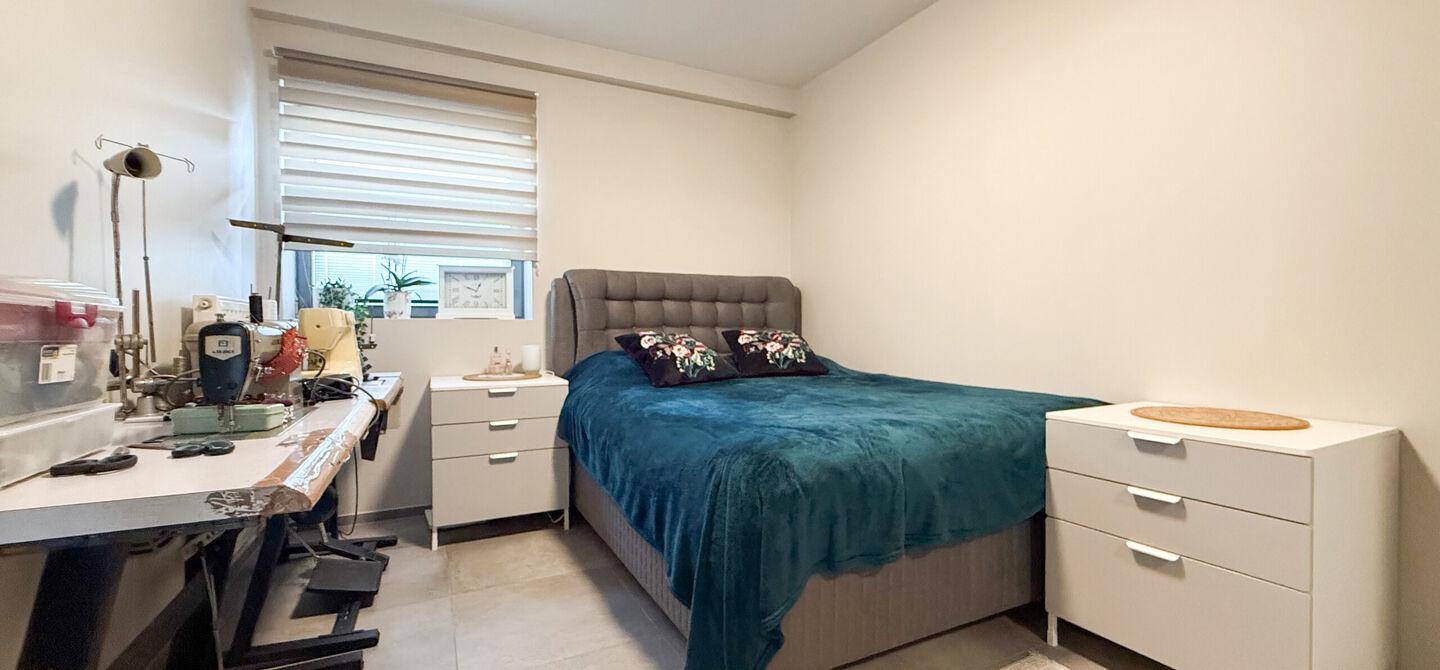 Bij ImmoFusion 7/7 “open huis” : klik op onze 3D-TOUR.

Ervaar vastgoed alsof je er zelf doorloopt!

Op zoek naar een recent, energiezuinig en instapklaar appartement? Dan is dit pareltje uit 2022 misschien wel jouw nieuwe thuis! Gelegen op de Koolmij