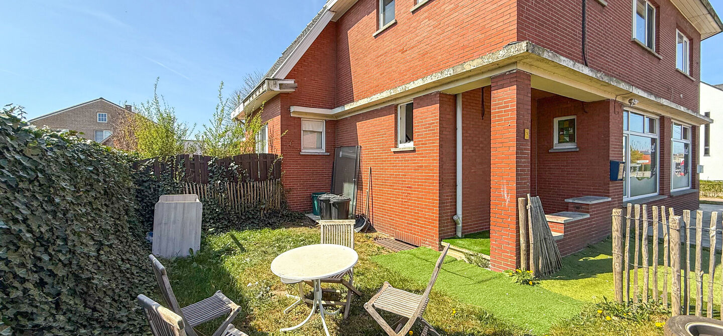 Bij ImmoFusion 7/7 “open huis”: klik op onze 3D-TOUR.
Ervaar vastgoed alsof je er zelf doorloopt!

Welkom in dit verrassend ruime en lichtrijke appartement, ideaal gelegen in Zonhoven! Met een bewoonbare oppervlakte van maar liefst 114m², 3 slaapkame