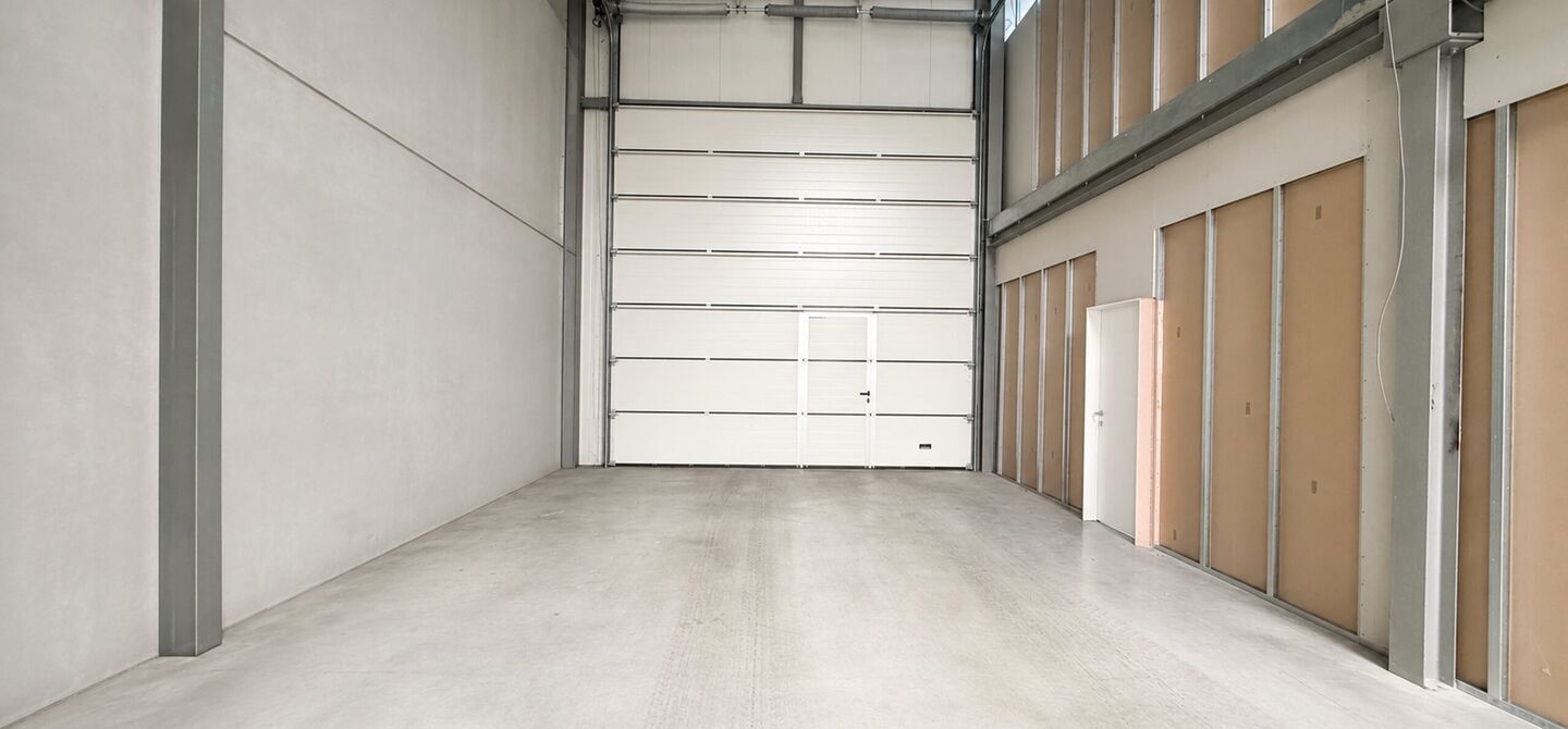Bedrijfsgebouw te huur in Heusden-Zolder
