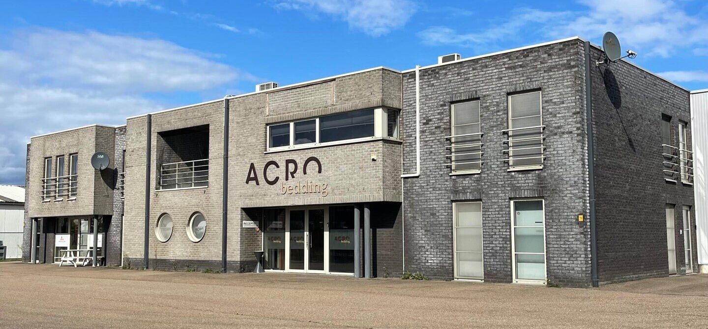 Bedrijfsgebouw te huur in Oudsbergen