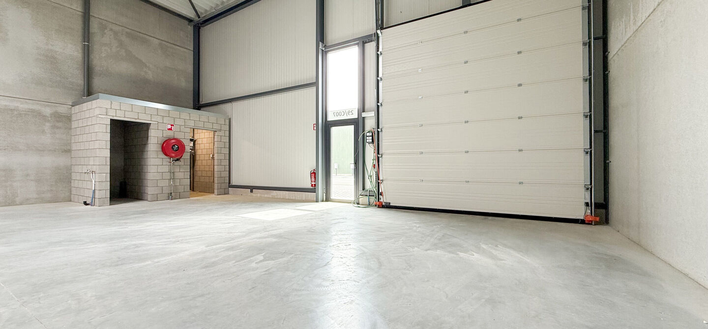 Bedrijfsgebouw te koop in Beringen