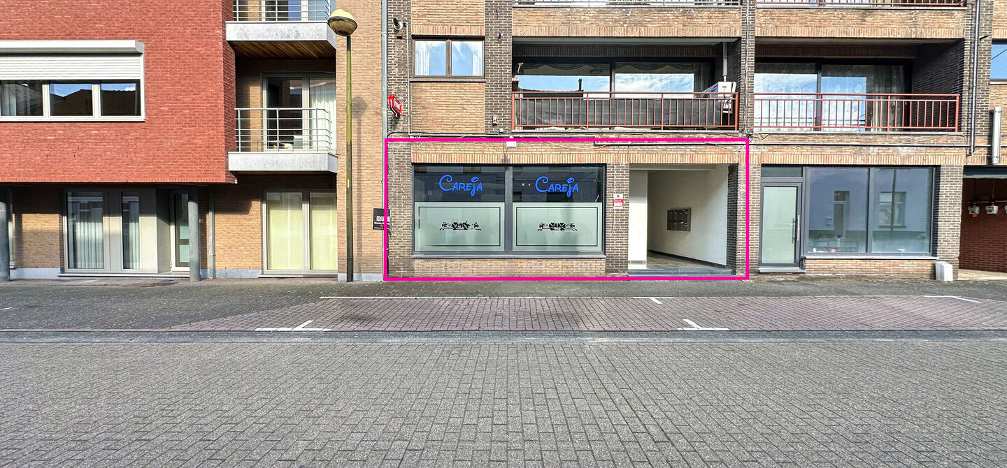 Caf&eacute; / bar / room te huur in Beringen