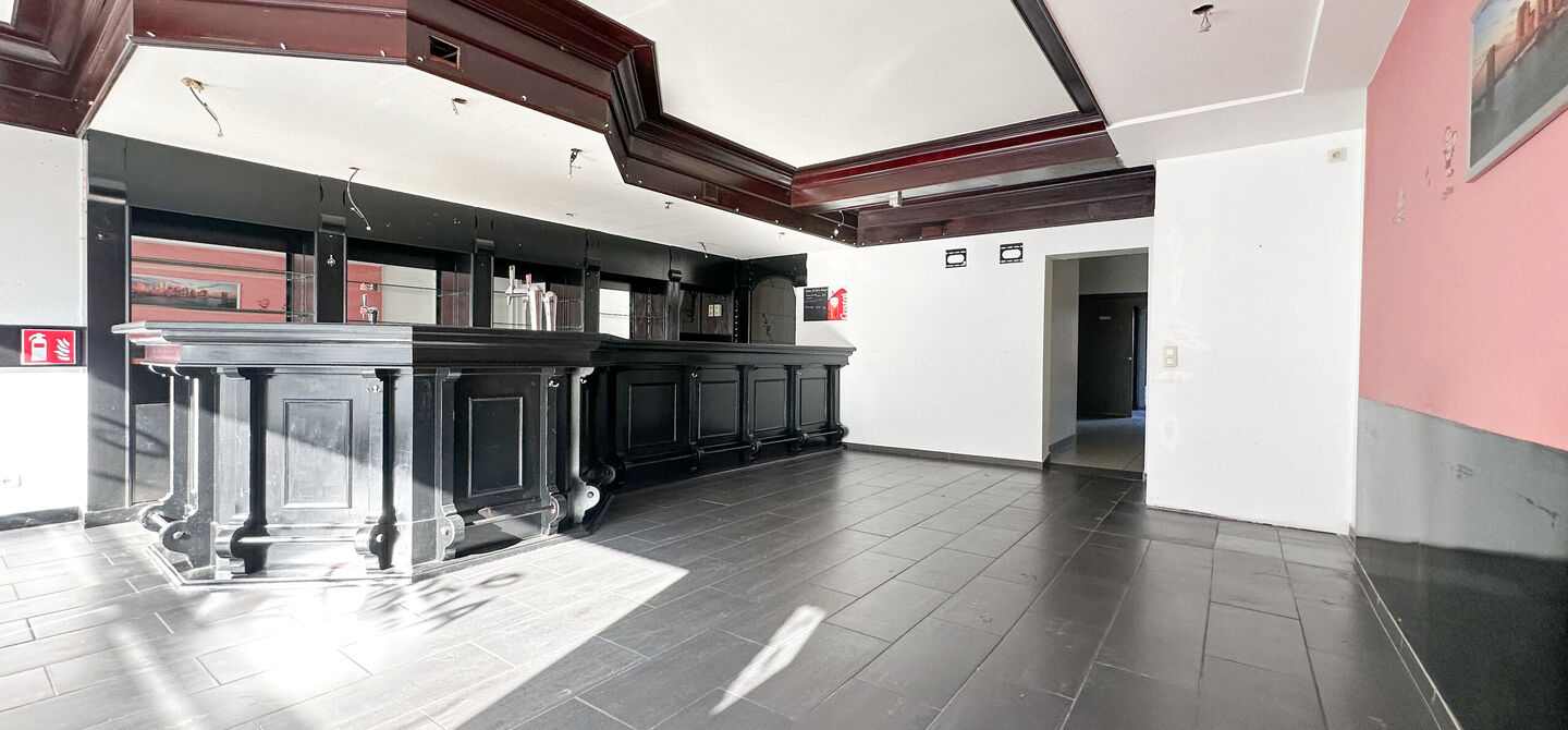 Café / bar / room te huur in Beringen