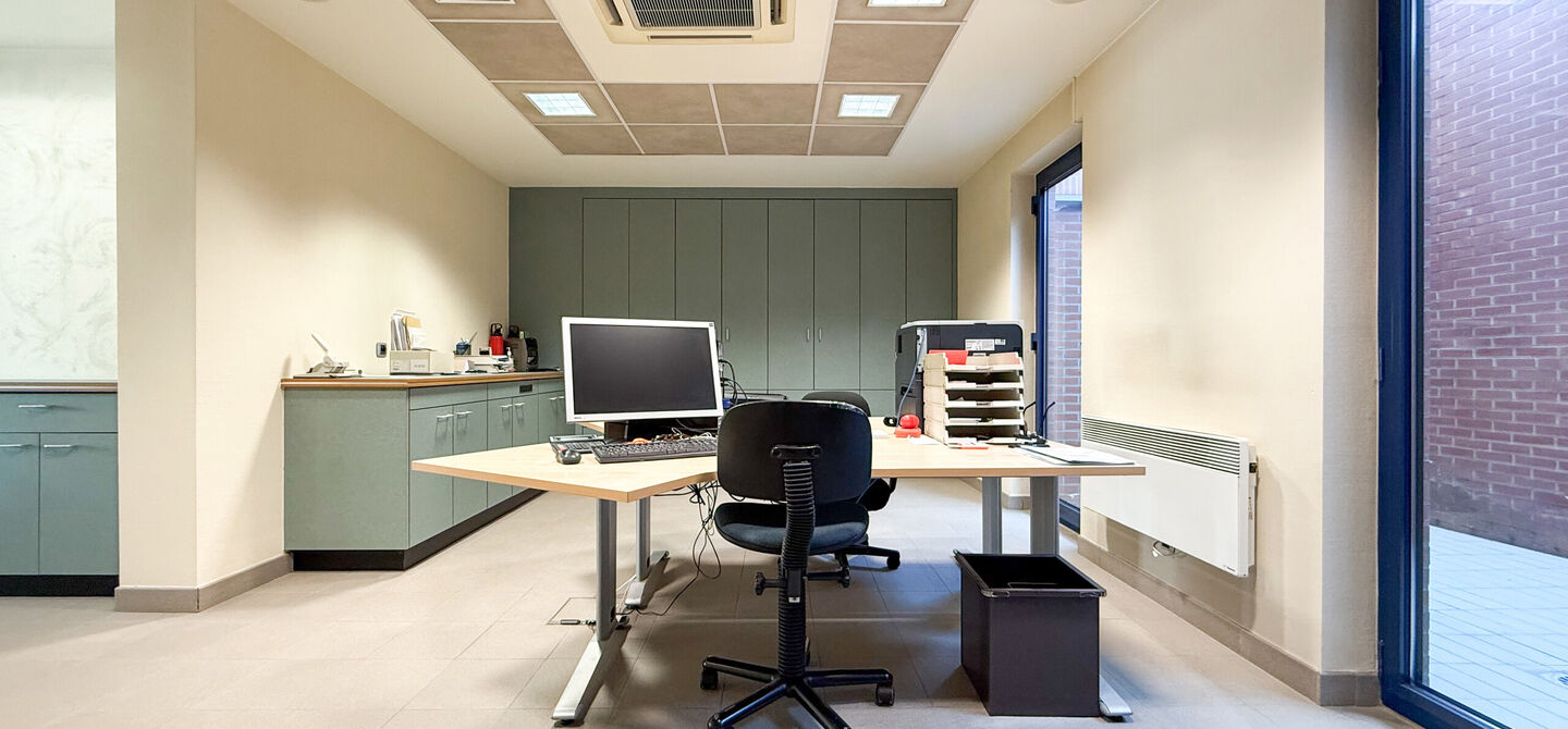 Commercieel centrum te koop in Heusden-Zolder