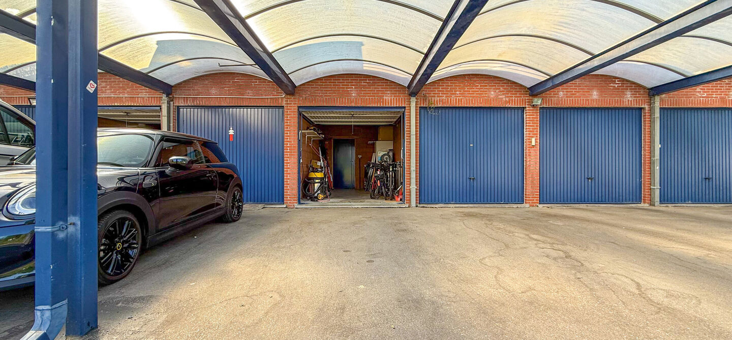 Commercieel centrum te koop in Heusden-Zolder