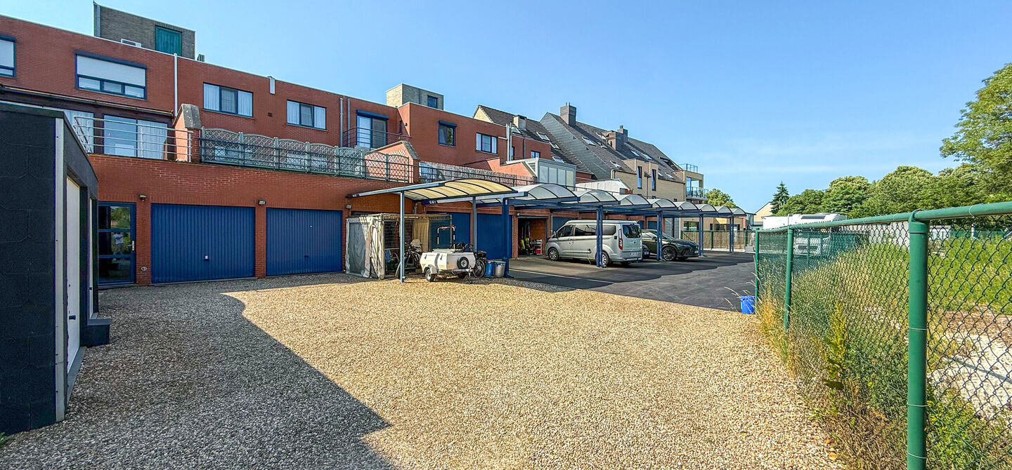 Commercieel centrum te koop in Heusden-Zolder