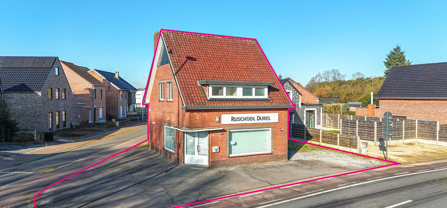 Gebouw voor gemengd gebruik te huur in Beringen