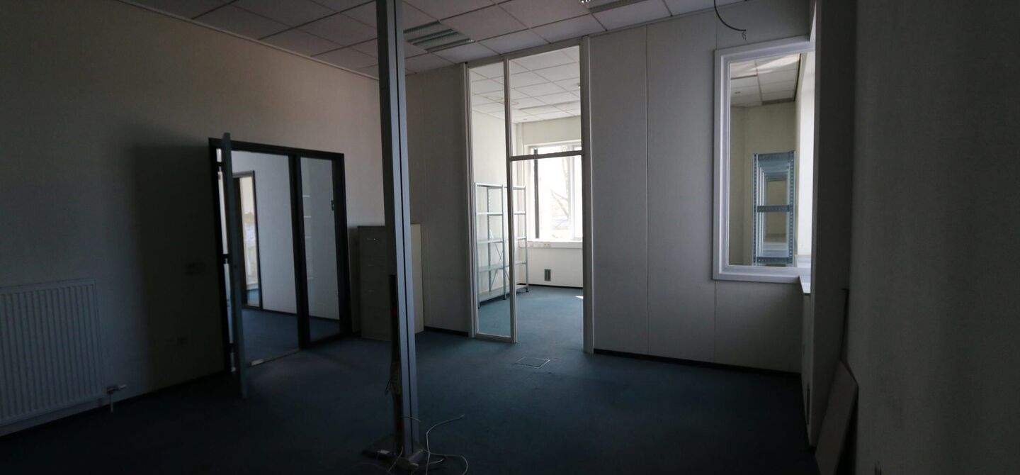 Gebouw voor gemengd gebruik te huur in Maasmechelen