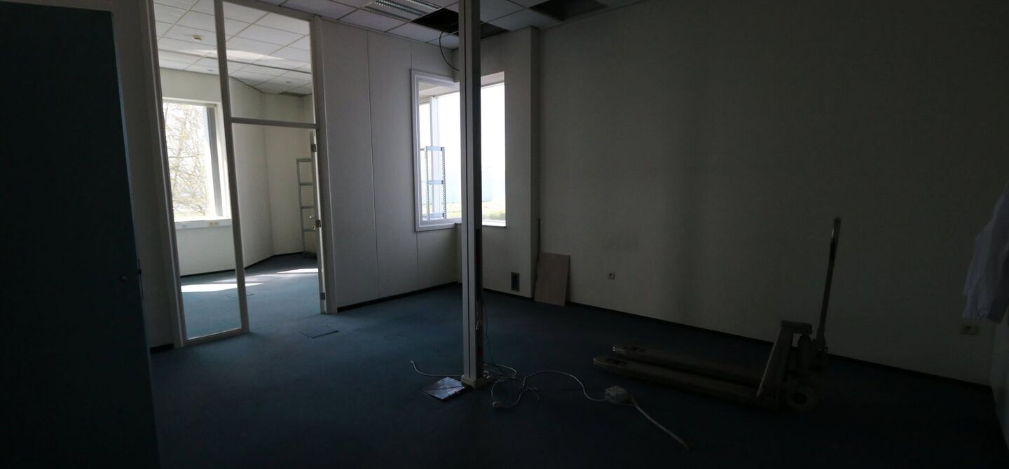 Gebouw voor gemengd gebruik te huur in Maasmechelen