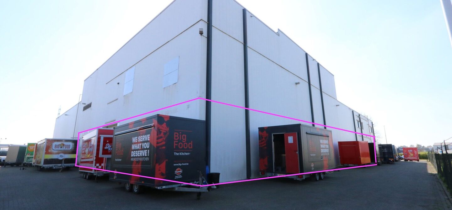 Gebouw voor gemengd gebruik te huur in Maasmechelen