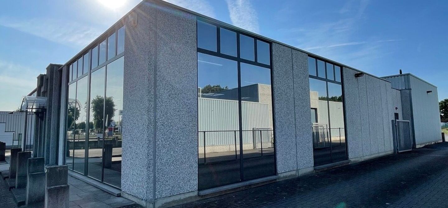 Gebouw voor gemengd gebruik te huur in Oudsbergen