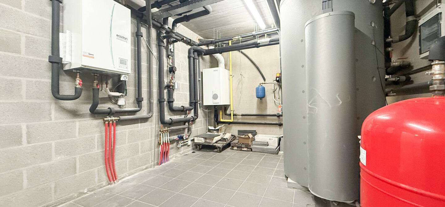 Gebouw voor gemengd gebruik te koop in Beringen Paal