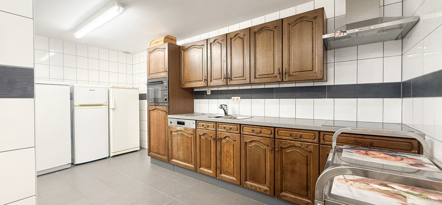 Gebouw voor gemengd gebruik te koop in Beringen Paal