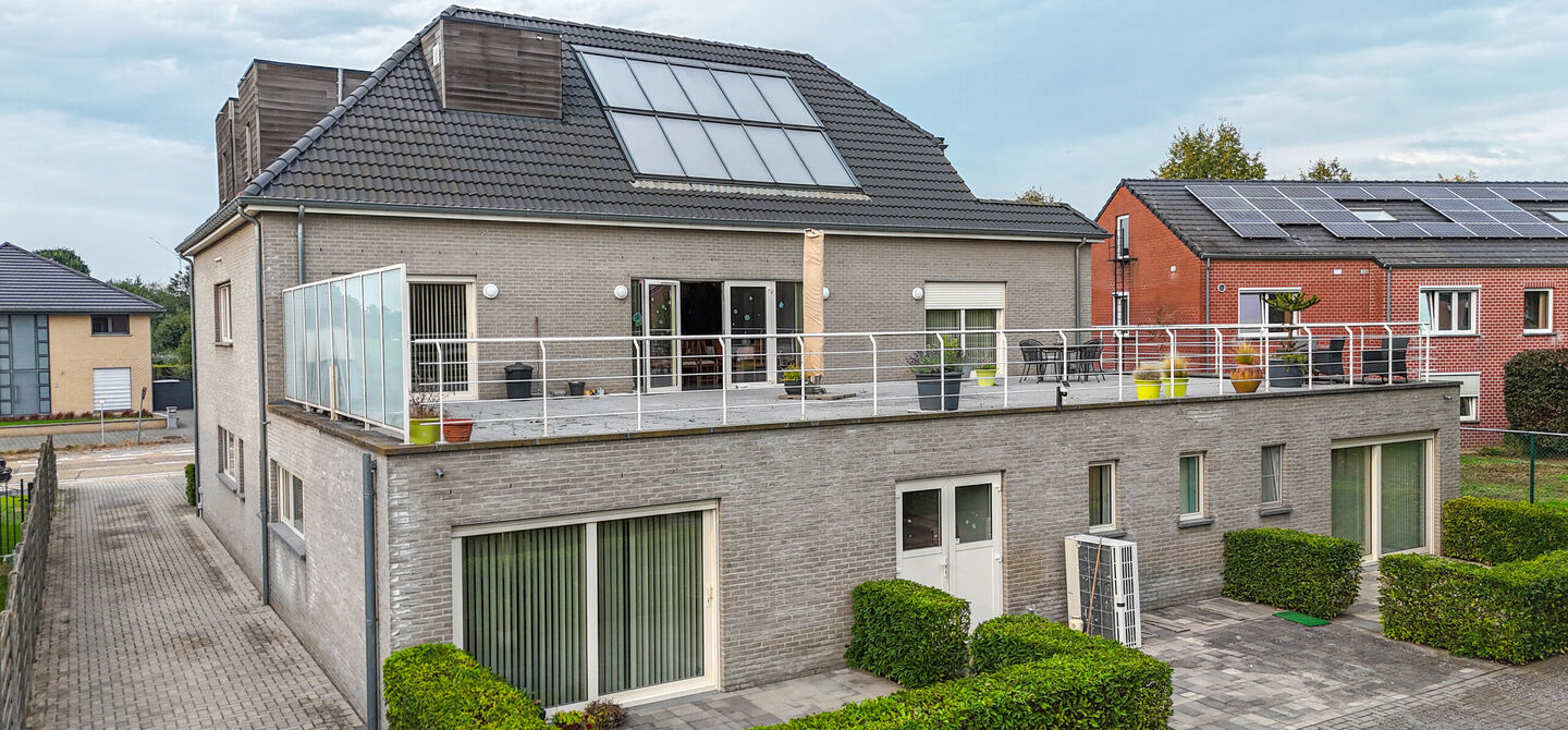 Gebouw voor gemengd gebruik te koop in Beringen Paal