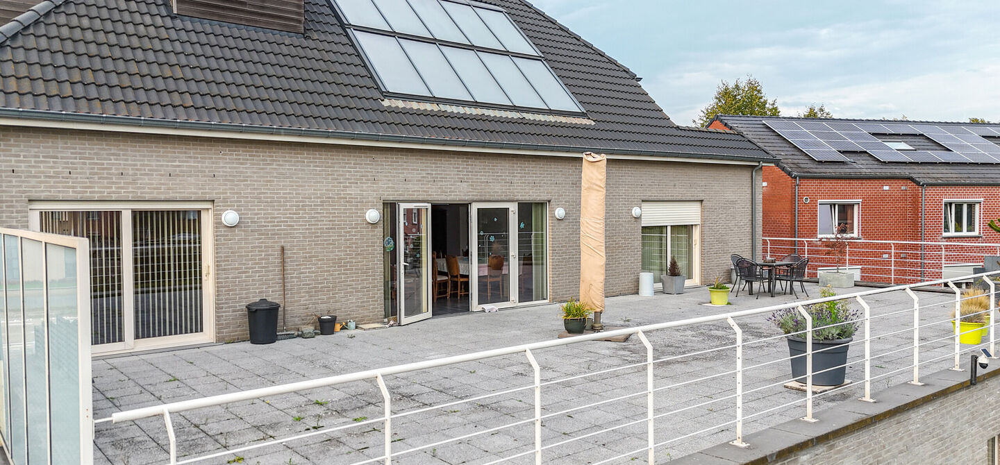 Gebouw voor gemengd gebruik te koop in Beringen Paal