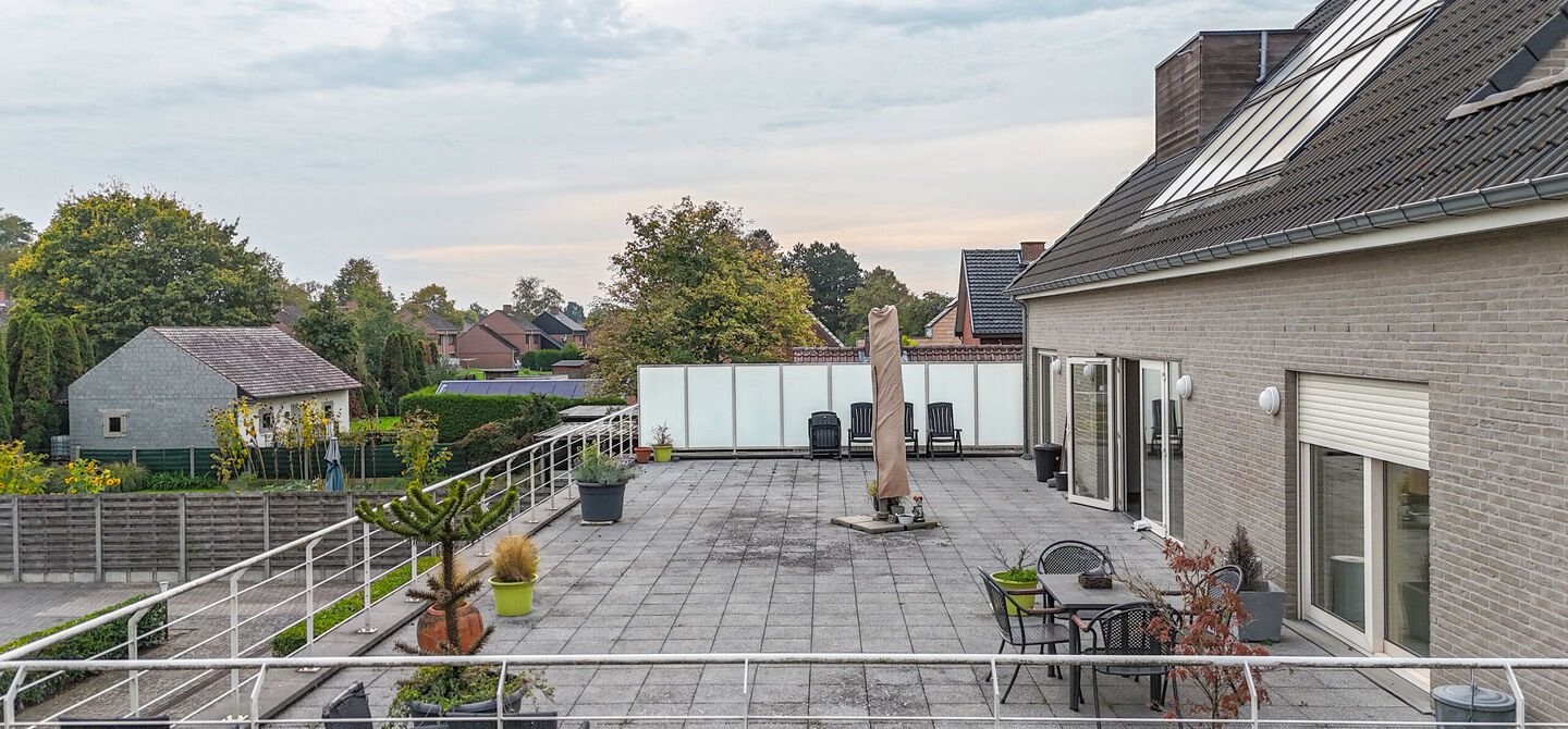 Gebouw voor gemengd gebruik te koop in Beringen Paal