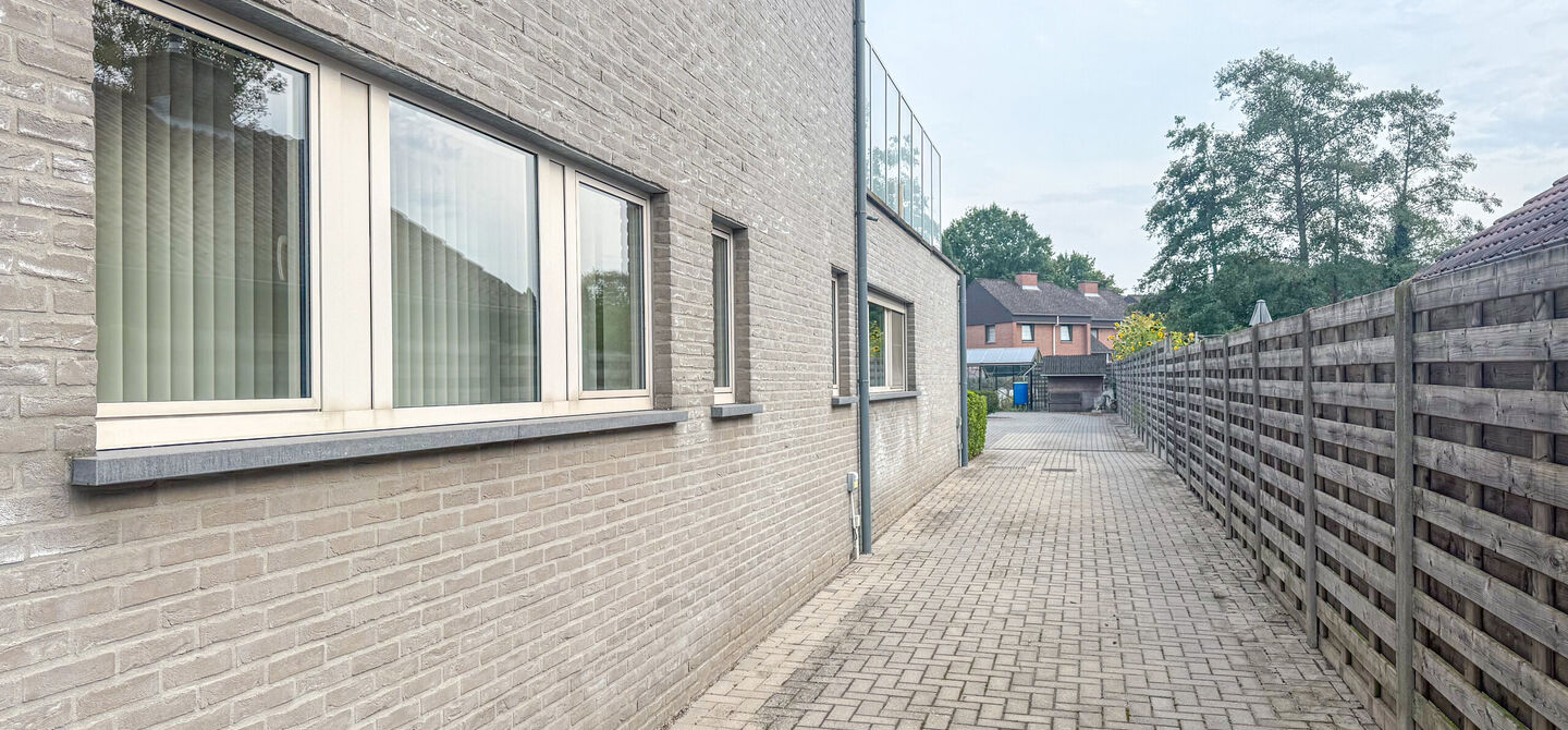 Gebouw voor gemengd gebruik te koop in Beringen Paal
