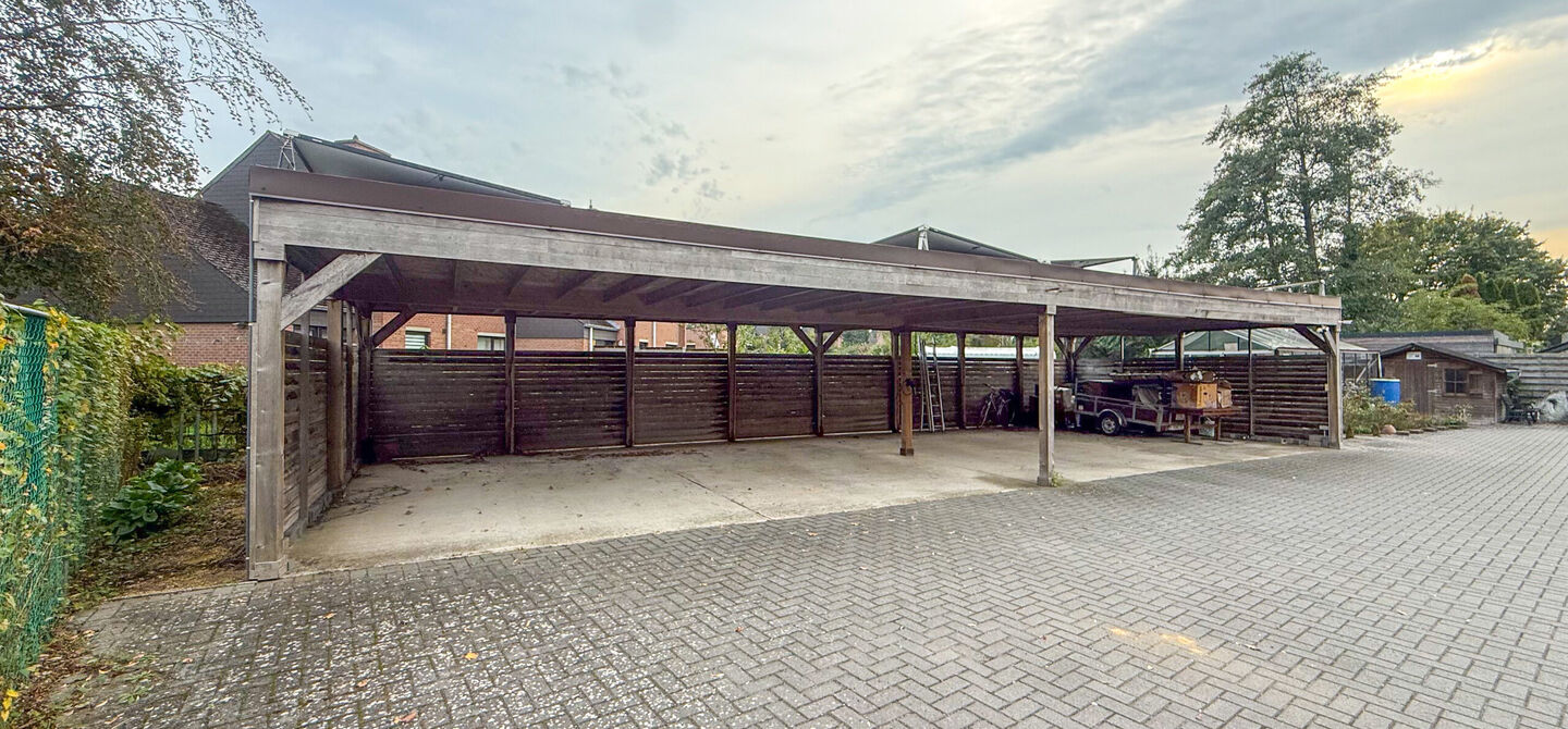Gebouw voor gemengd gebruik te koop in Beringen Paal
