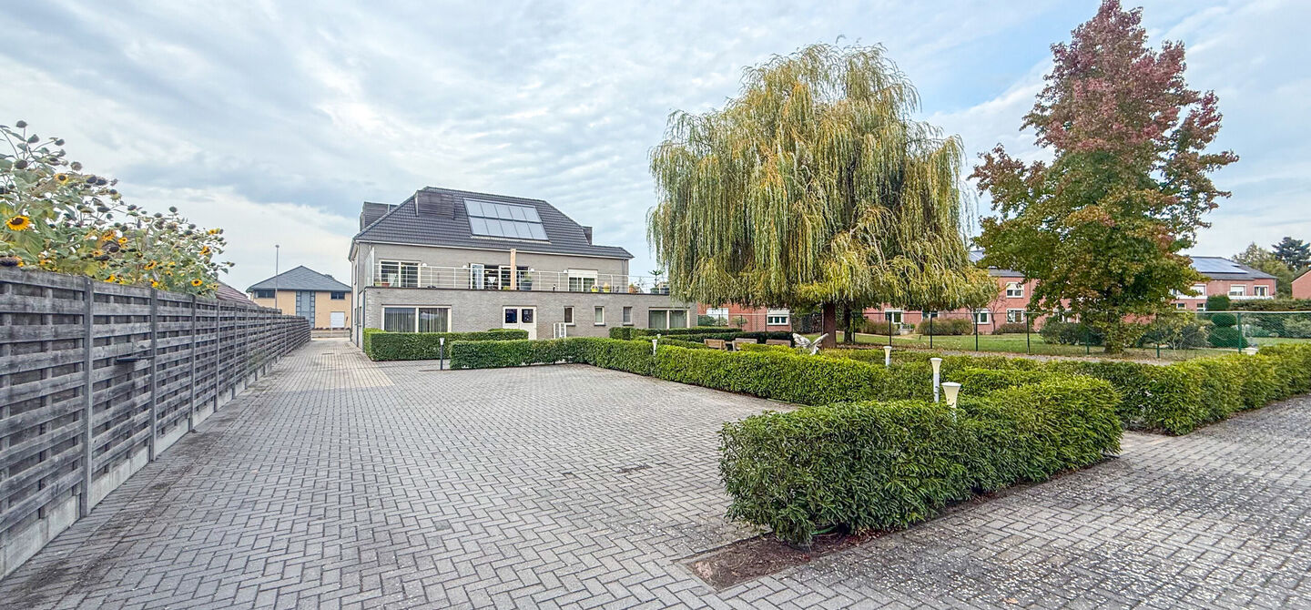 Gebouw voor gemengd gebruik te koop in Beringen Paal