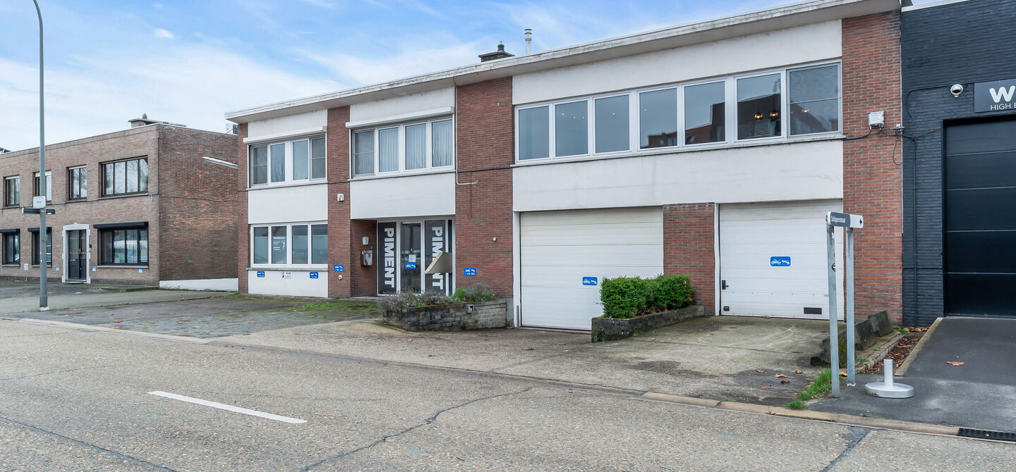 Gebouw voor gemengd gebruik te koop in Hasselt
