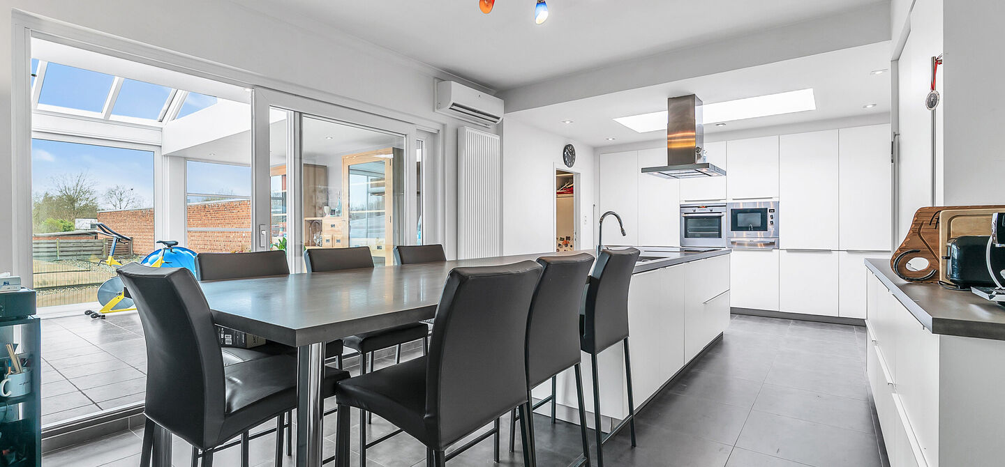 Gebouw voor gemengd gebruik te koop in Hasselt