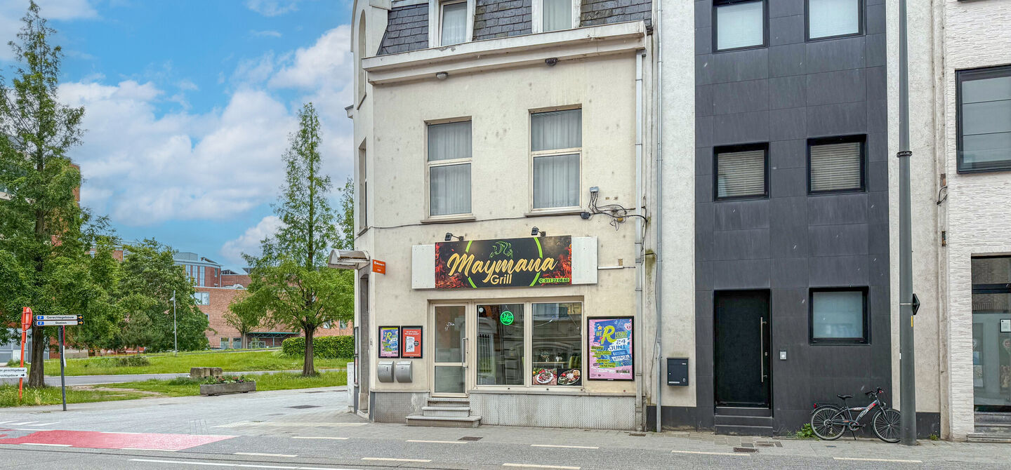 Gebouw voor gemengd gebruik te koop in Hasselt