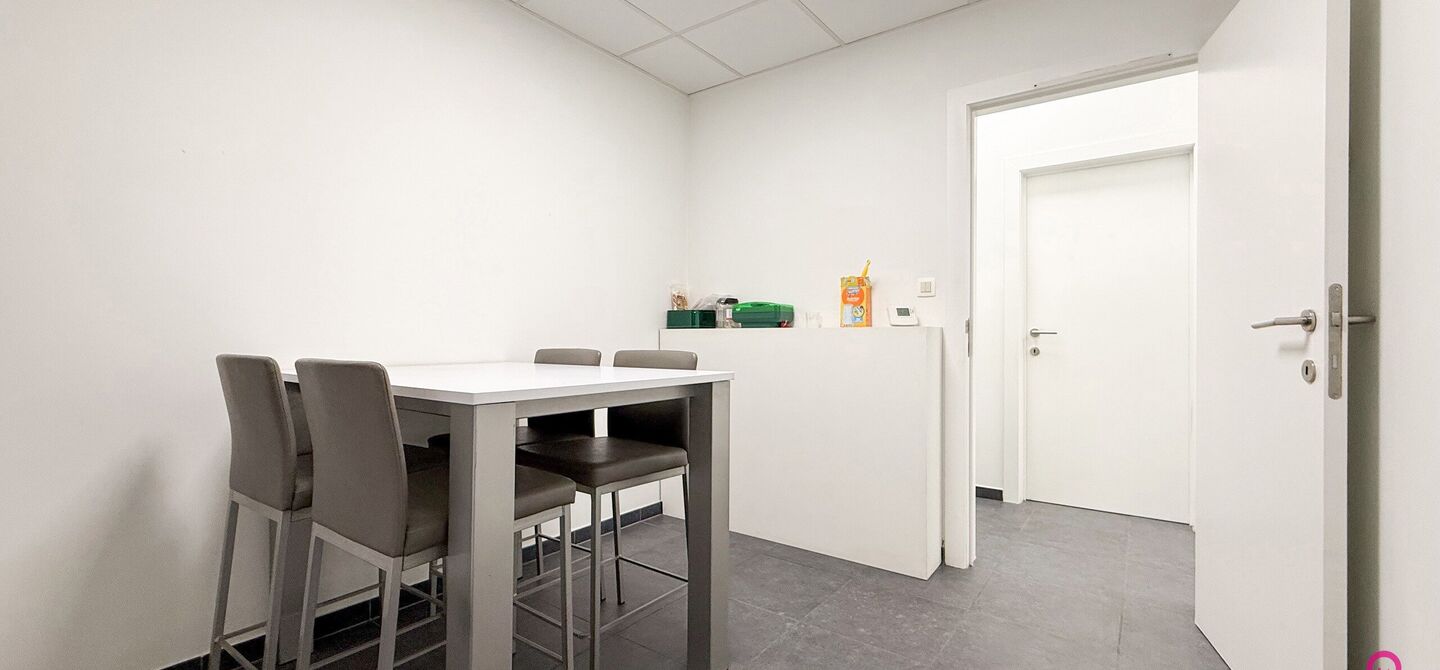 Gebouw voor gemengd gebruik te koop in Heusden-Zolder