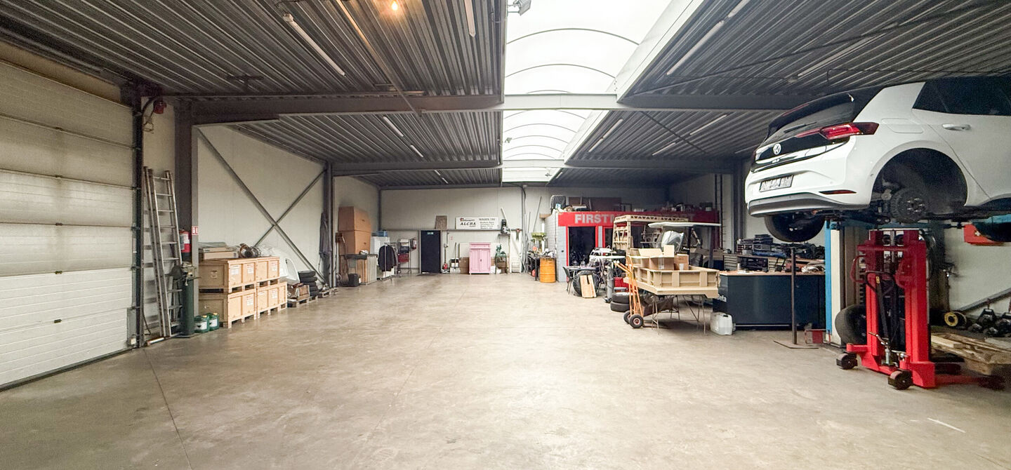 Gebouw voor gemengd gebruik te koop in Heusden-Zolder