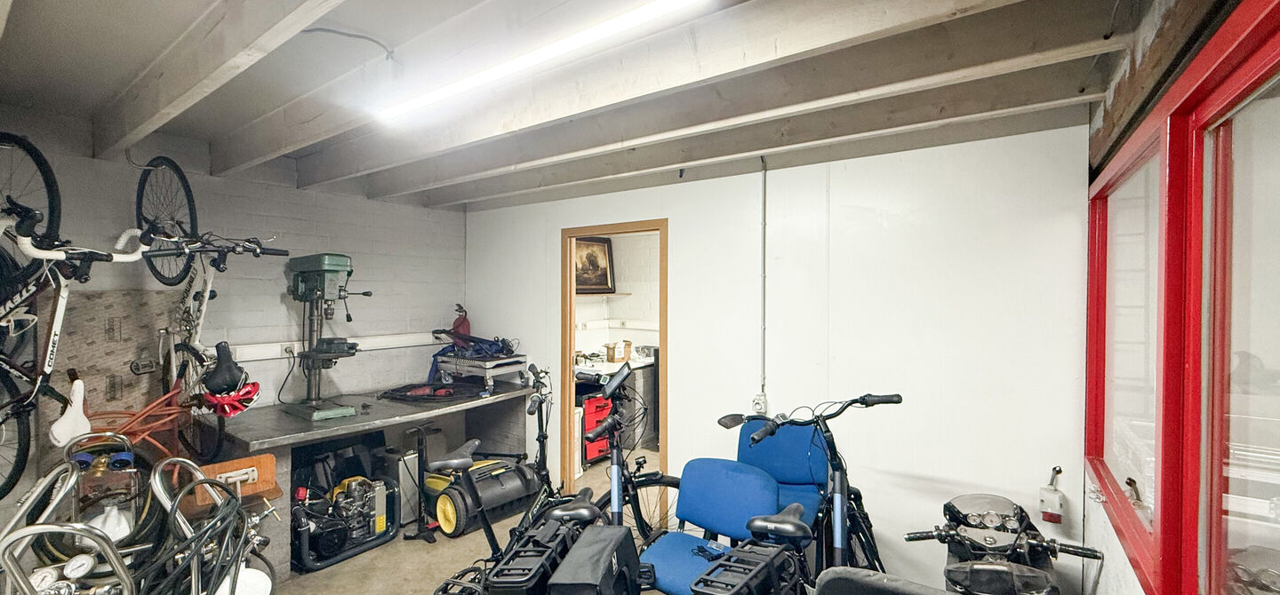 Gebouw voor gemengd gebruik te koop in Heusden-Zolder