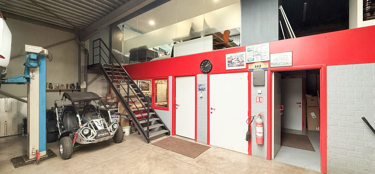 Gebouw voor gemengd gebruik te koop in Heusden-Zolder
