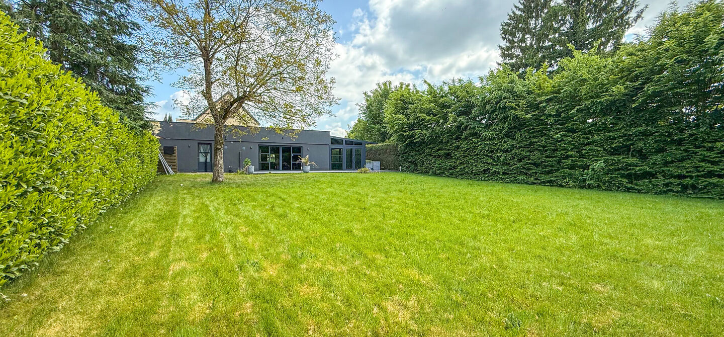 Gebouw voor gemengd gebruik te koop in Heusden-Zolder
