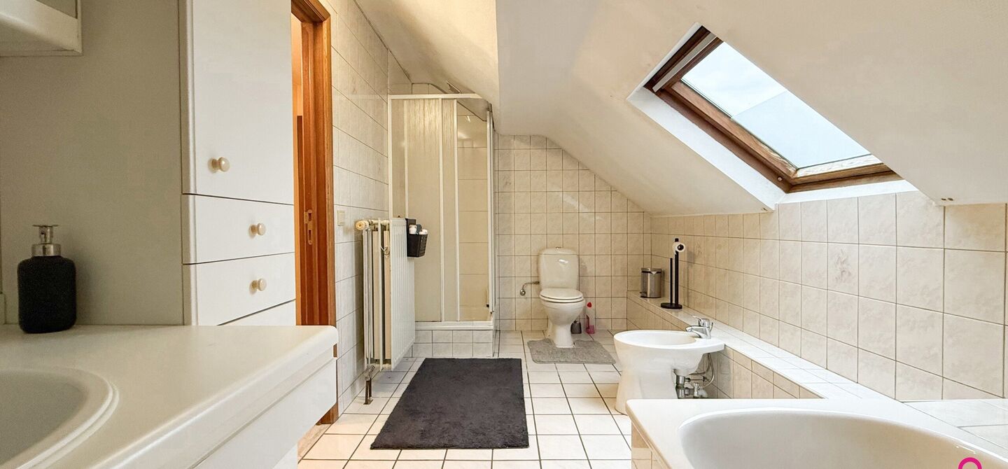 Gebouw voor gemengd gebruik te koop in Houthalen-Helchteren