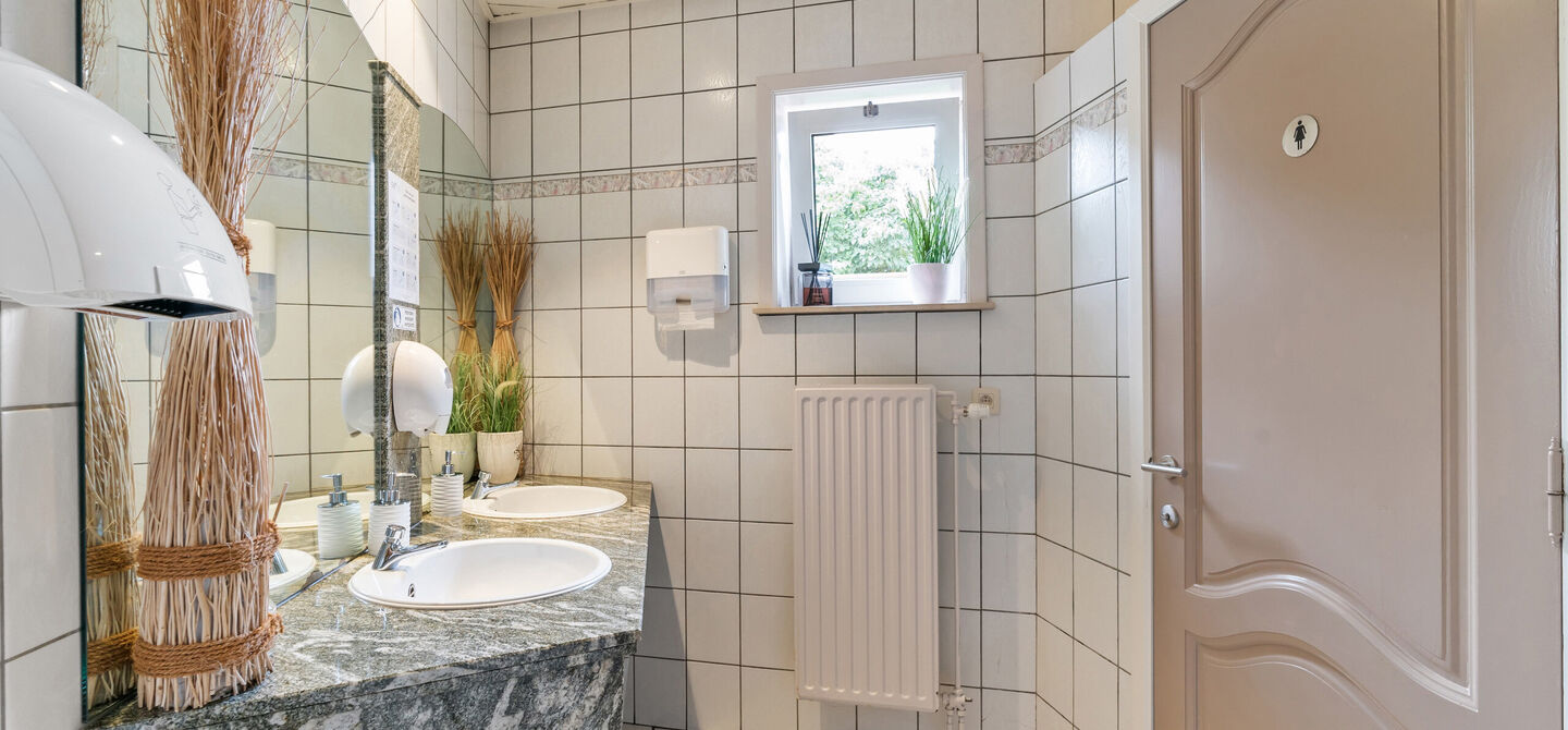 Gebouw voor gemengd gebruik te koop in Maasmechelen