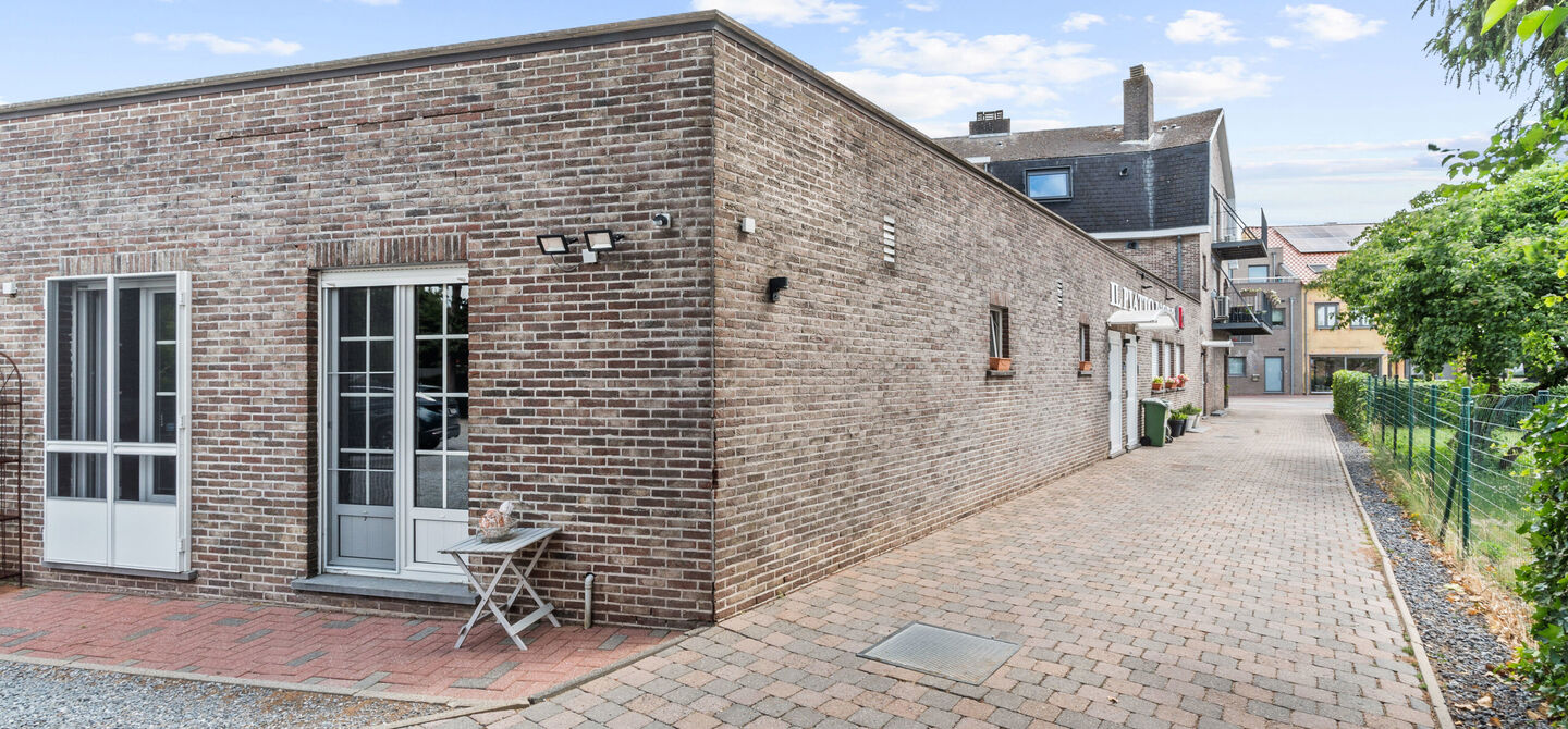 Gebouw voor gemengd gebruik te koop in Maasmechelen