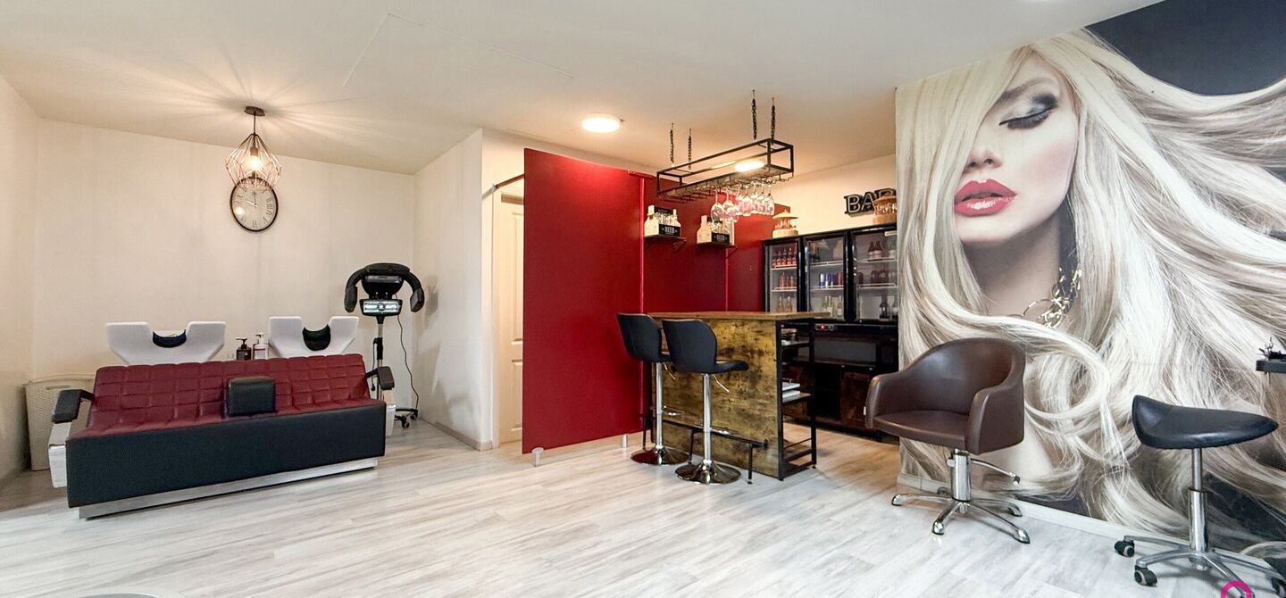 Gebouw voor gemengd gebruik te koop in Scherpenheuvel-Zichem