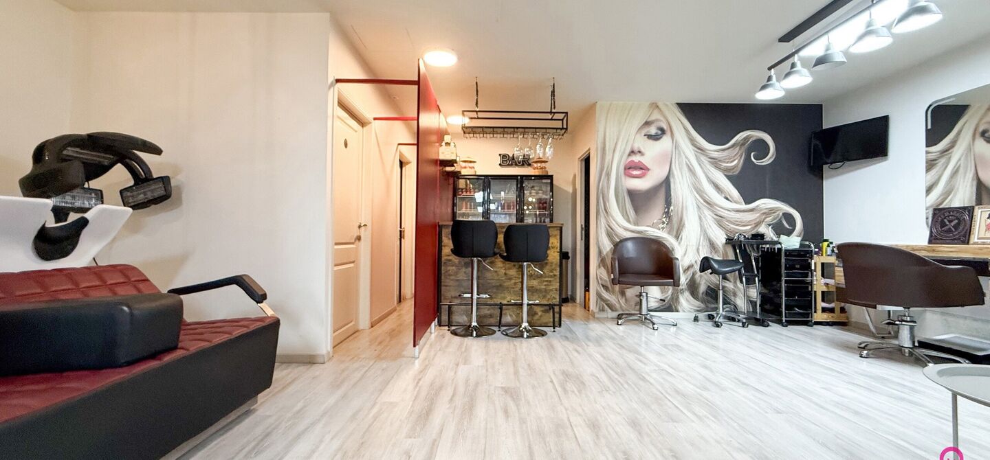 Gebouw voor gemengd gebruik te koop in Scherpenheuvel-Zichem