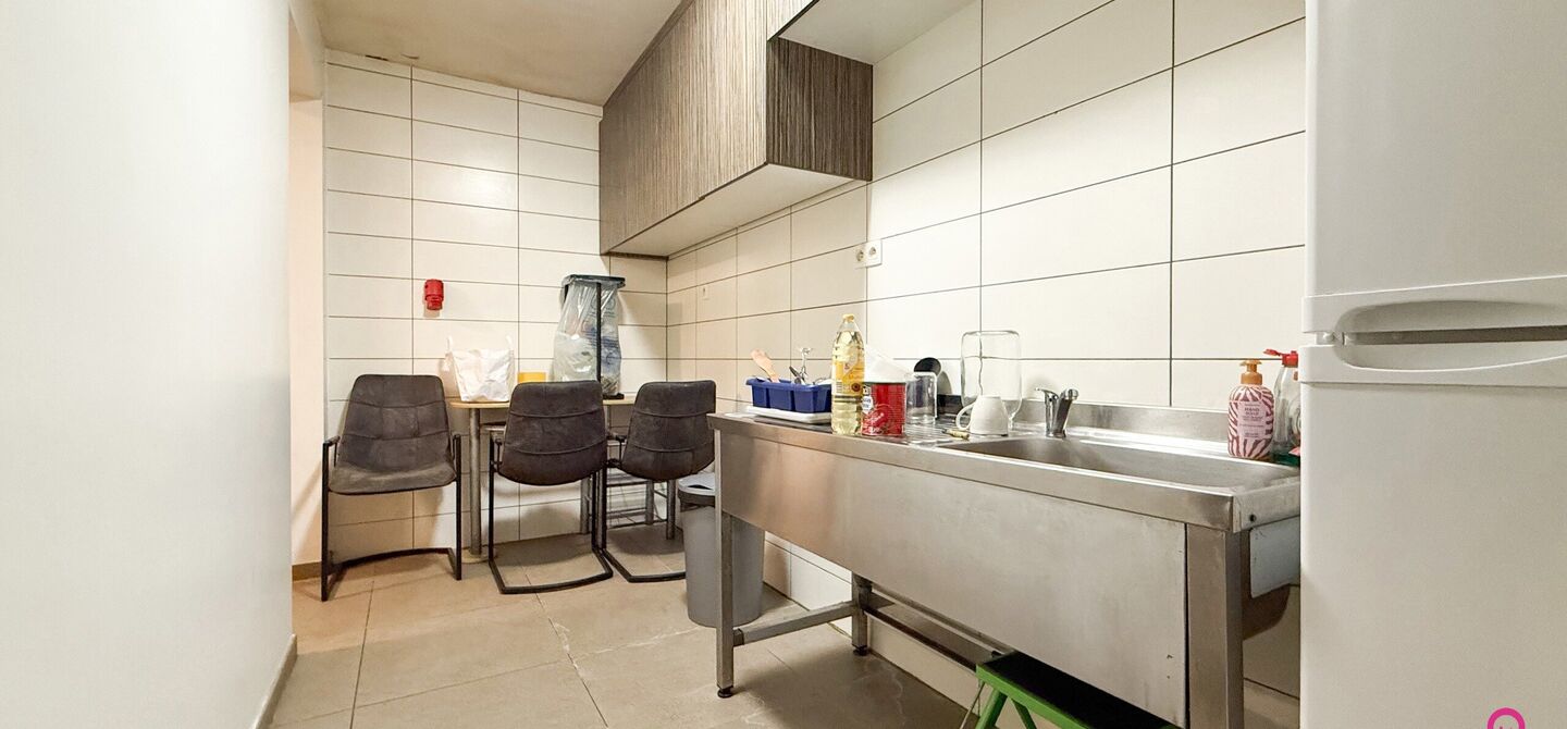 Gebouw voor gemengd gebruik te koop in Scherpenheuvel-Zichem