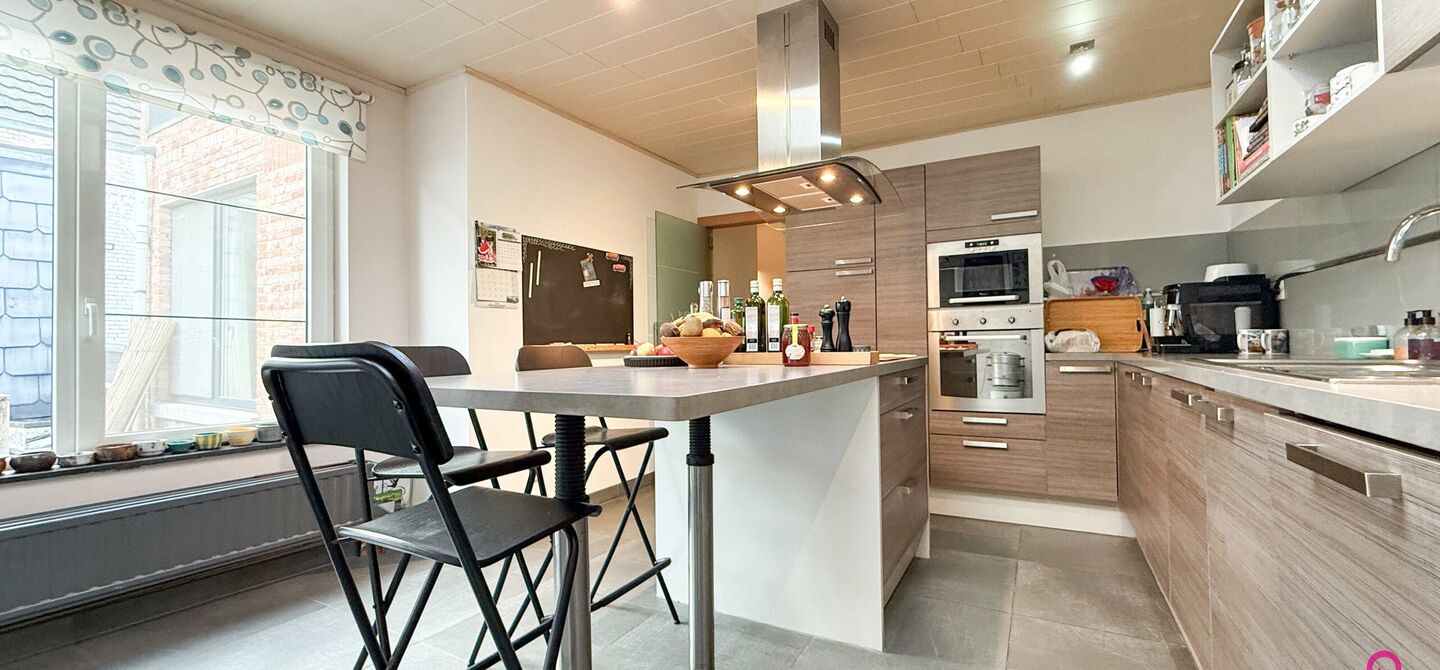 Gebouw voor gemengd gebruik te koop in Scherpenheuvel-Zichem