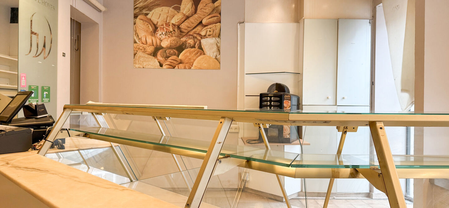 Gebouw voor gemengd gebruik te koop in Wellen