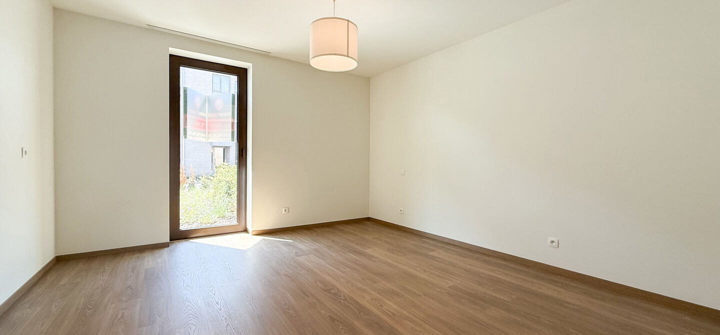 Gelijkvloerse verd. + tuin te huur in Heusden-Zolder