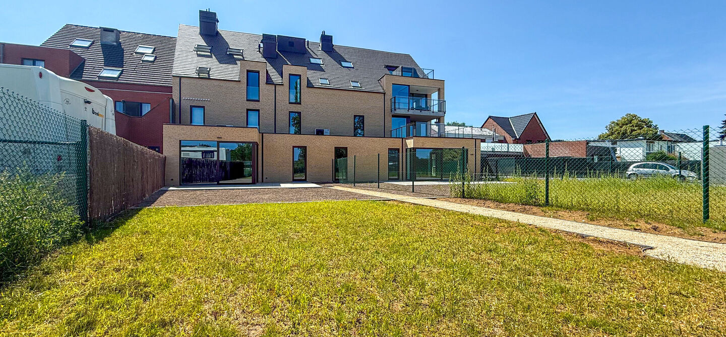 Gelijkvloerse verd. + tuin te huur in Heusden-Zolder