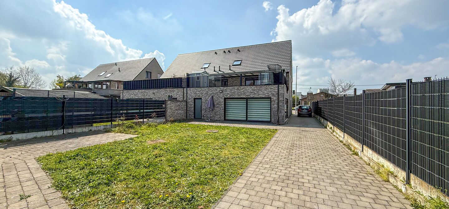 Gelijkvloerse verd. + tuin te koop in Beringen