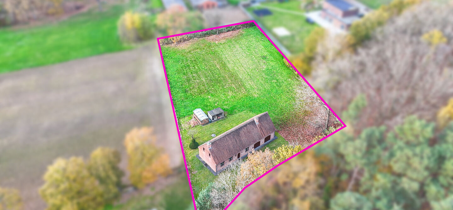 Bij ImmoFusion 7/7 “open huis”: klik op onze 3D-TOUR.
Ervaar vastgoed alsof je er zelf doorloopt!

Ontdek deze uitzonderlijk gelegen vrijstaande woning in de rustige, bosrijke omgeving van Paal. Wie houdt van natuur, privacy en een fenomenale perceelo