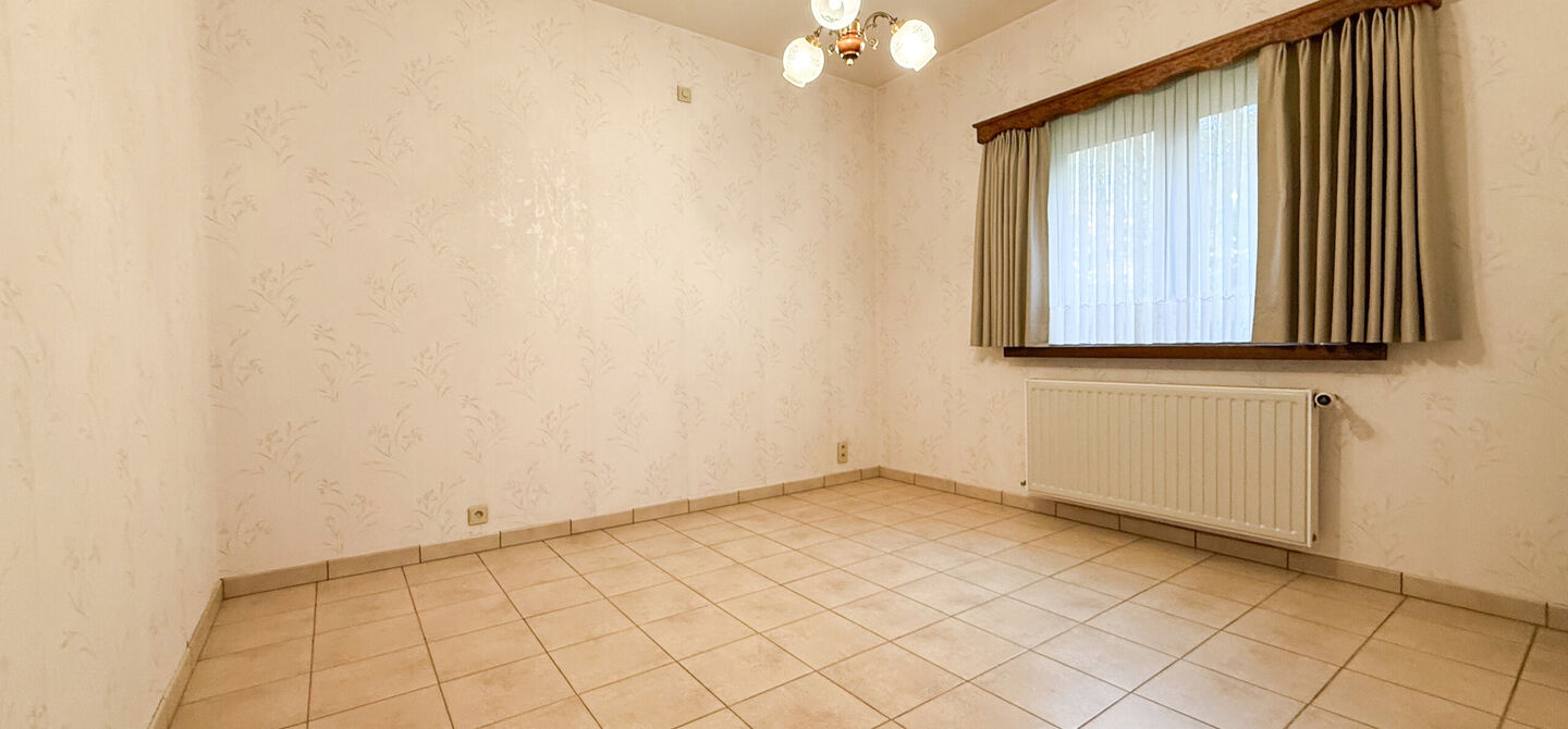 Bij ImmoFusion 7/7 “open huis”: klik op onze 3D-TOUR.
Ervaar vastgoed alsof je er zelf doorloopt!

Ontdek deze uitzonderlijk gelegen vrijstaande woning in de rustige, bosrijke omgeving van Paal. Wie houdt van natuur, privacy en een fenomenale perceelo