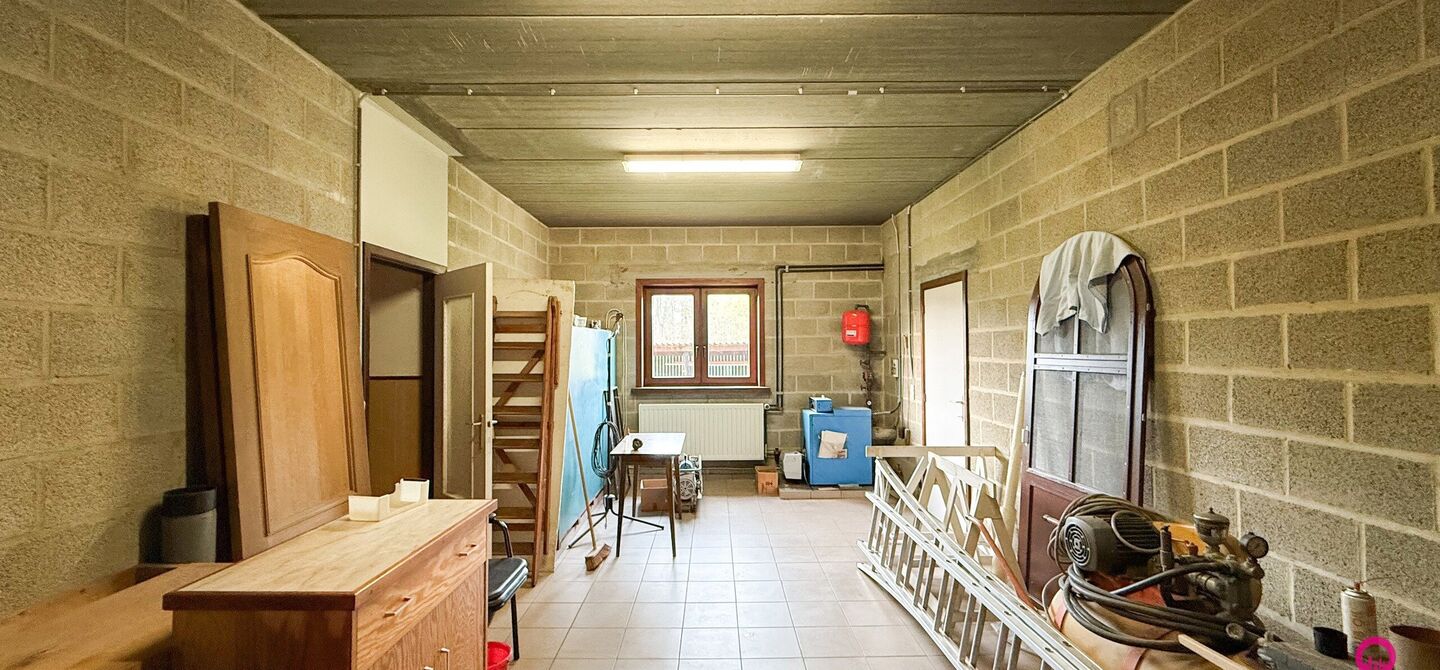 Bij ImmoFusion 7/7 “open huis”: klik op onze 3D-TOUR.
Ervaar vastgoed alsof je er zelf doorloopt!

Ontdek deze uitzonderlijk gelegen vrijstaande woning in de rustige, bosrijke omgeving van Paal. Wie houdt van natuur, privacy en een fenomenale perceelo