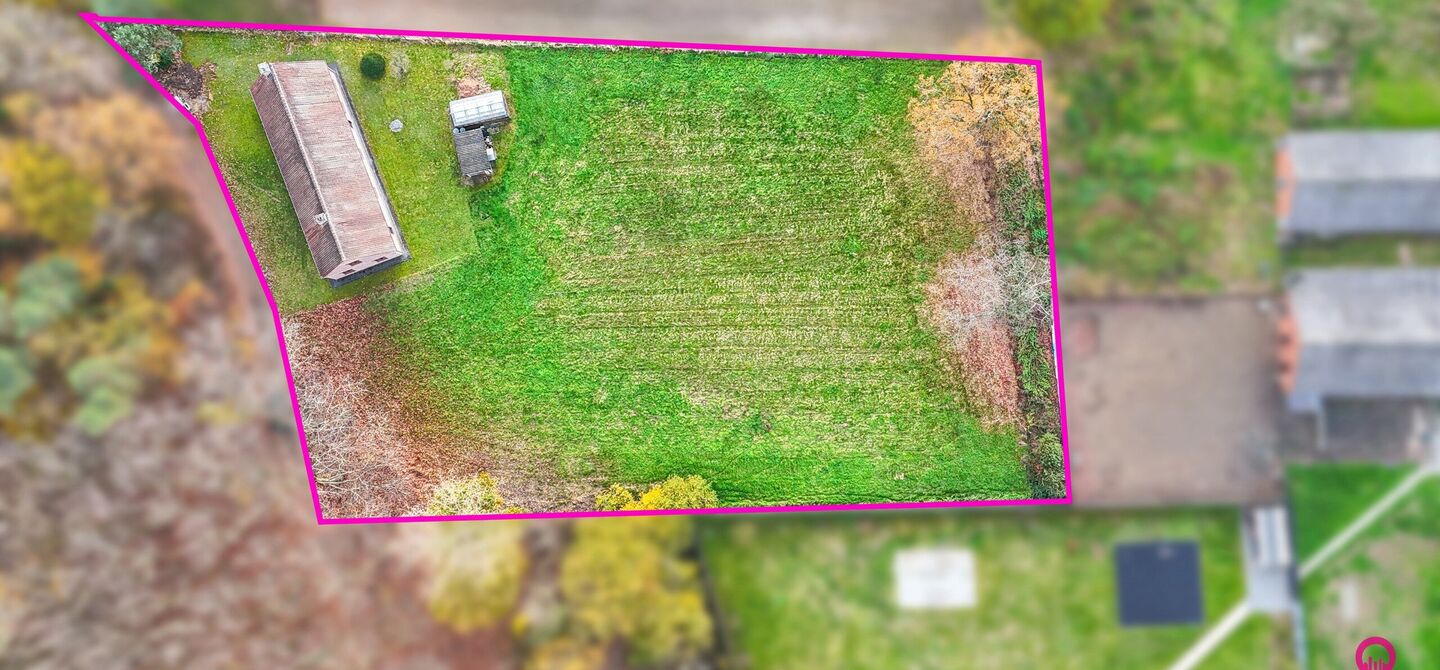 Bij ImmoFusion 7/7 “open huis”: klik op onze 3D-TOUR.
Ervaar vastgoed alsof je er zelf doorloopt!

Ontdek deze uitzonderlijk gelegen vrijstaande woning in de rustige, bosrijke omgeving van Paal. Wie houdt van natuur, privacy en een fenomenale perceelo