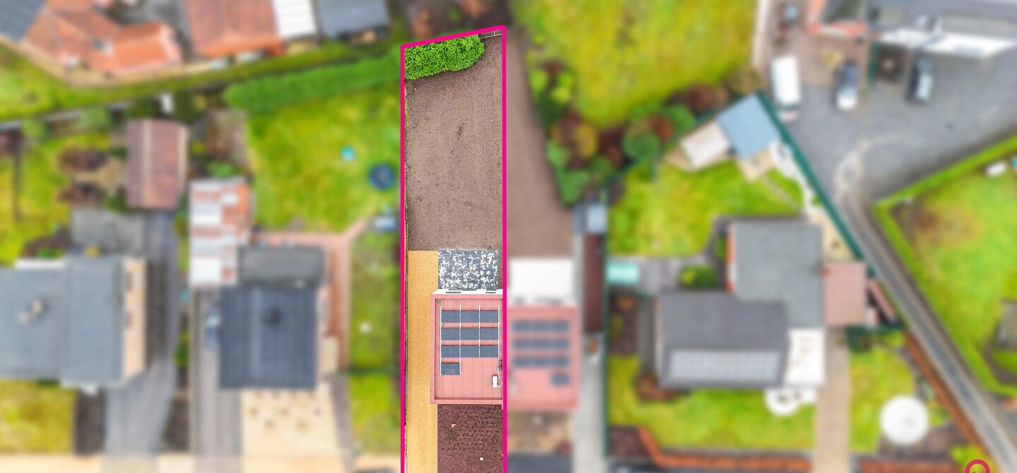 Bij ImmoFusion 7/7 “open huis” : klik op onze 3D-TOUR.
Ervaar vastgoed alsof je er zelf doorloopt!
Welkom in deze prachtige energiezuinige nieuwbouwwoning gelegen te Moestuinstraat 13A, 3582 Koersel (Heusden-Zolder). Deze moderne woning combineert ru