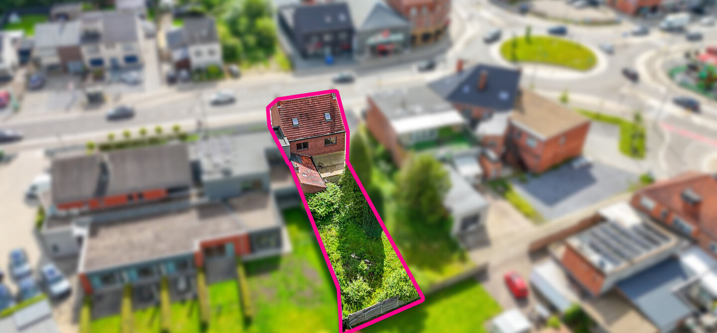 Bij ImmoFusion 7/7 &ldquo;open huis&rdquo; : klik op onze 3D-TOUR.
Ervaar vastgoed alsof je er zelf doorloopt!

Bent u op zoek naar een eigendom waar wonen en werken perfect gecombineerd kunnen worden? Dan is deze veelzijdige handelswoning aan de Koolmijnlaan 384